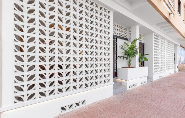 Ground floor apartment - New Build - Torrevieja - Playa De Los Naufragos