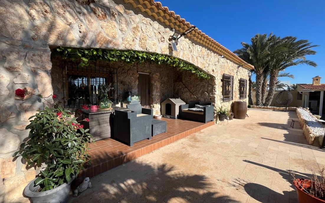 Herverkoop - country house - Fortuna