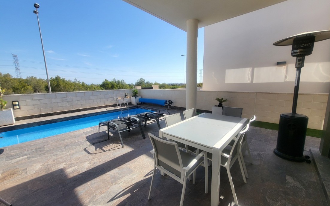 Herverkoop - Villa - Villamartin