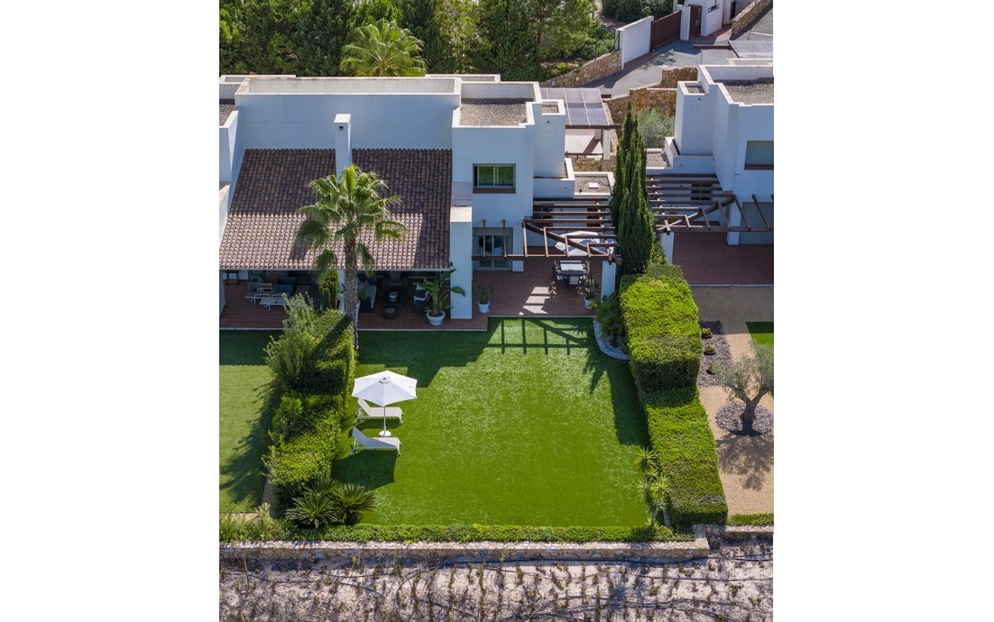 Resale - Villa - Las Colinas Golf Resort