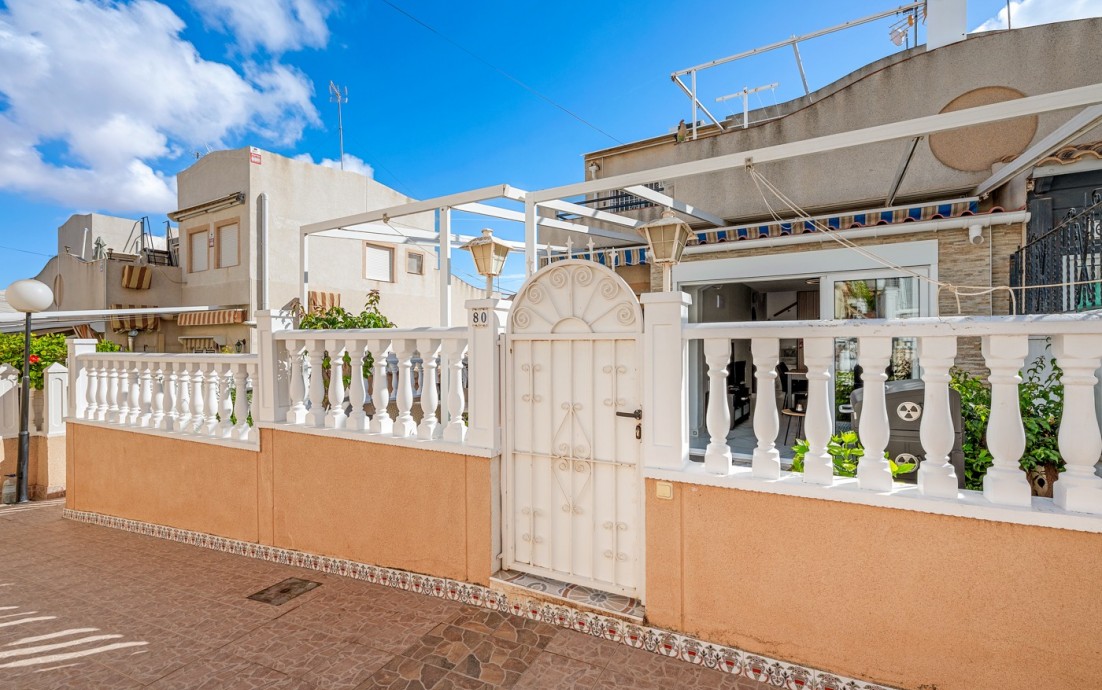 Revente - 4. House - Detached Villa - Torrevieja - Lago Jardín II