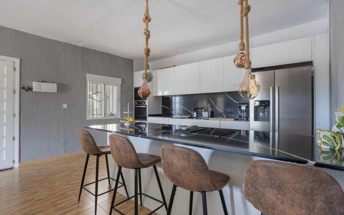 Venta - Country Property/Finca - Albatera