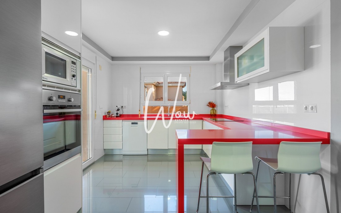 Venta - Villa - San Miguel de Salinas - Ciudad de las Comunicaciones