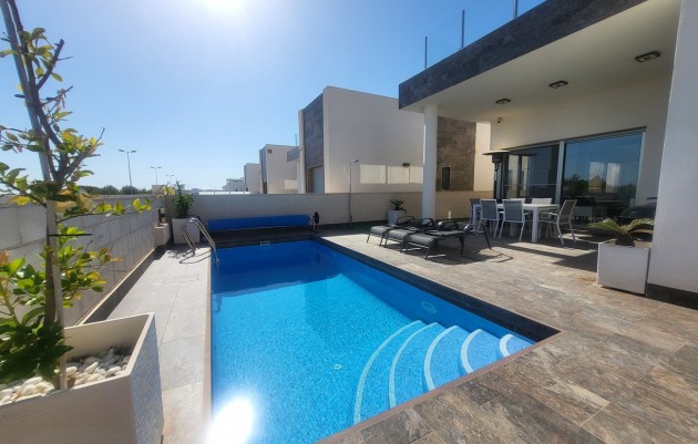 Villa - Herverkoop - Villamartin - WOW-52819