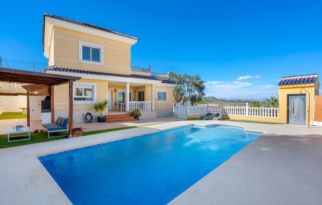 Villa - Resale - San Miguel de Salinas - Ciudad de las Comunicaciones