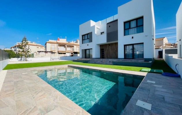 Villas - Nieuwbouw - Torrevieja - Torrevieja