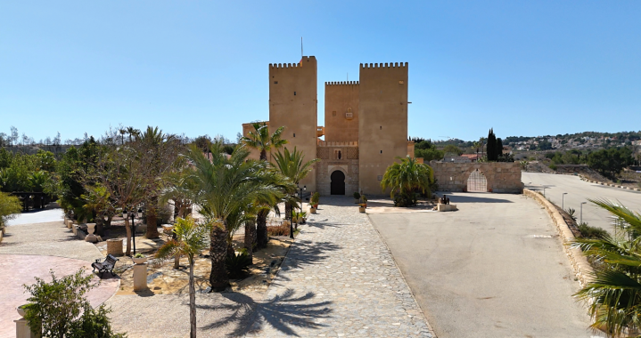 San Miguel de Salinas – In the Sunny Heart of Southern Alicante
