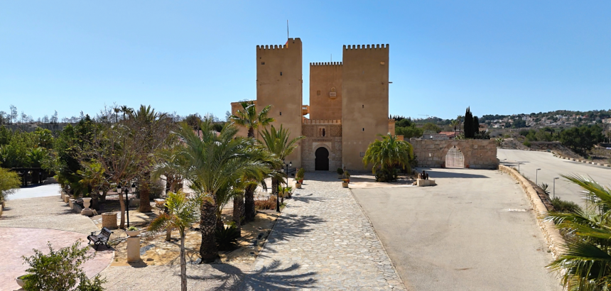 San Miguel de Salinas – In the Sunny Heart of Southern Alicante