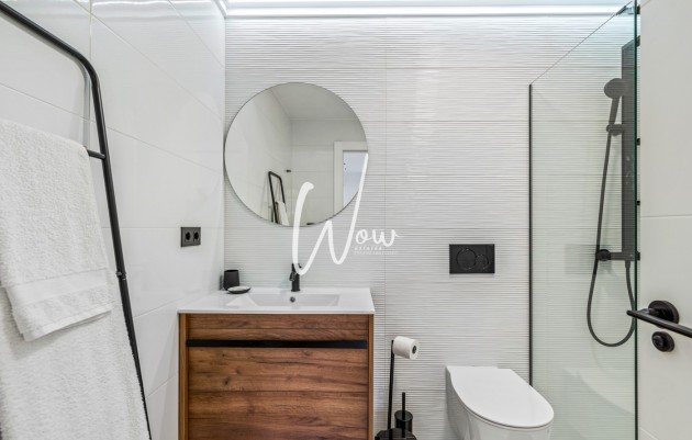 Resale - Apartment - Ground Floor - Punta Prima