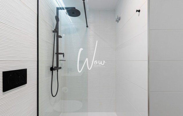 Resale - Apartment - Ground Floor - Punta Prima