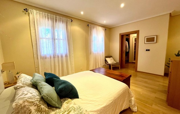 Resale - country house - El Esparragal