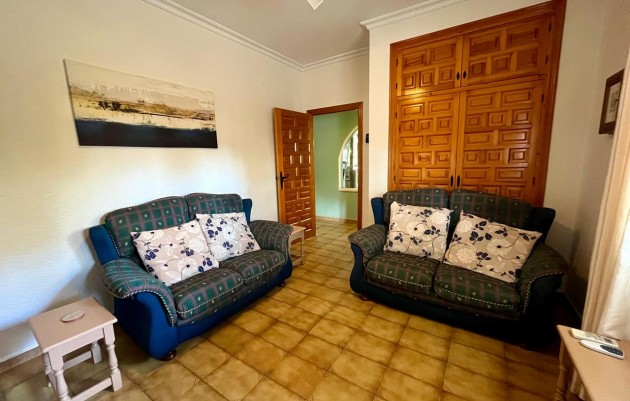 Resale - Villa - Algorfa