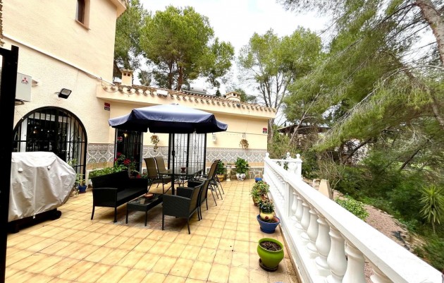 Resale - Villa - Algorfa