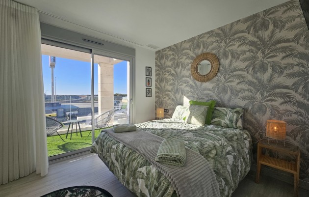 Herverkoop - Villa - Cabo Roig