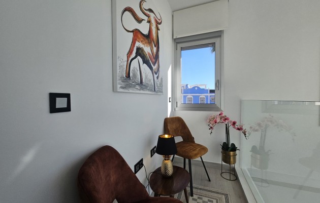 Herverkoop - Villa - Cabo Roig