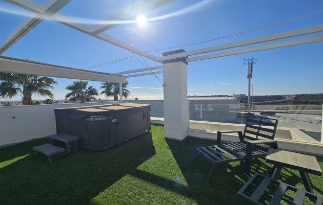 Herverkoop - Villa - Cabo Roig