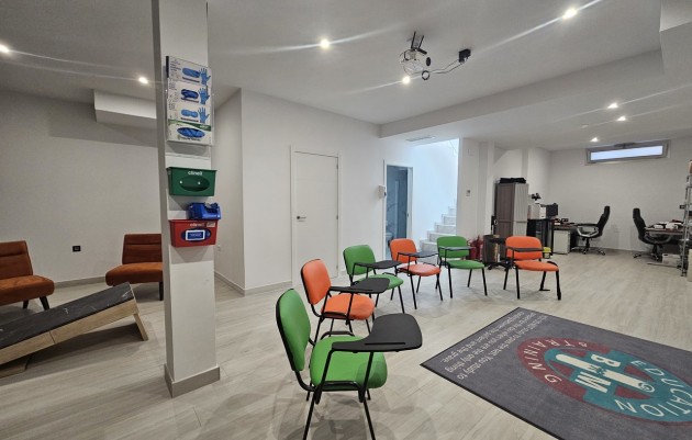 Herverkoop - Villa - Cabo Roig