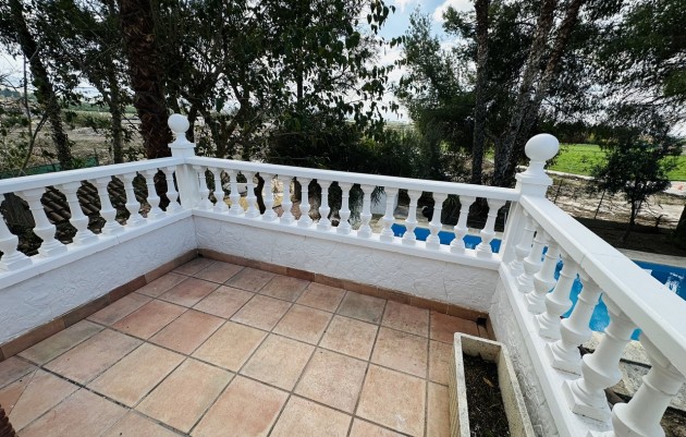 Resale - Villa - Orihuela