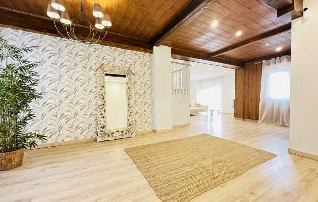 Herverkoop - country house - Orihuela