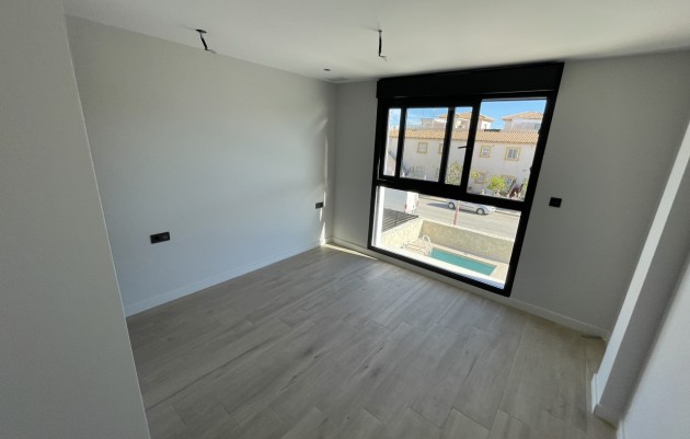 Resale - Apartment - Pilar de la Horadada