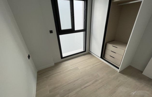 Resale - Apartment - Pilar de la Horadada