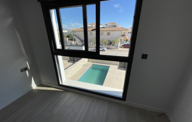 Resale - Apartment - Pilar de la Horadada