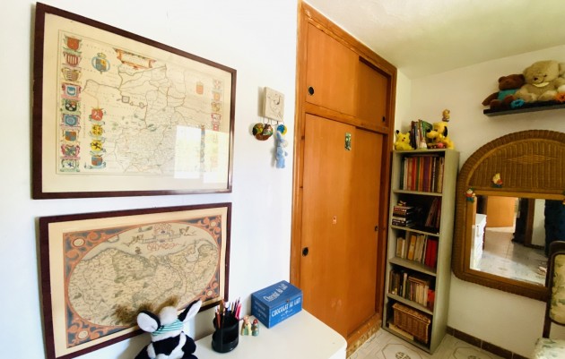 Resale - Villa - La Zenia