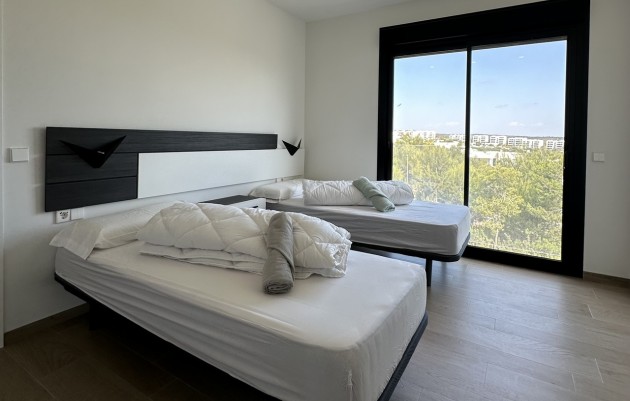 Venta - Apartamento - Las Colinas Golf Resort