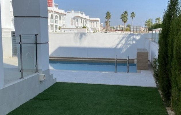 Revente - Villa - Ciudad Quesada