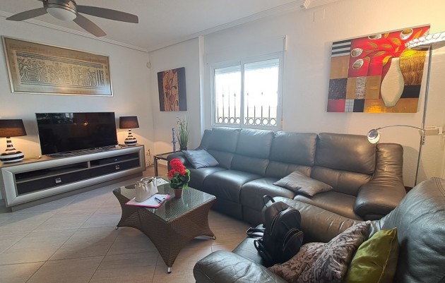 Herverkoop - Villa - Punta Prima