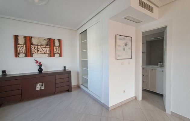 Herverkoop - Villa - Punta Prima