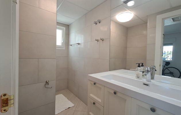 Herverkoop - Villa - Punta Prima