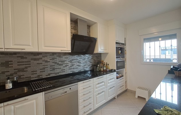 Herverkoop - Villa - Punta Prima