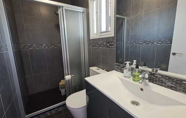 Herverkoop - Villa - Punta Prima