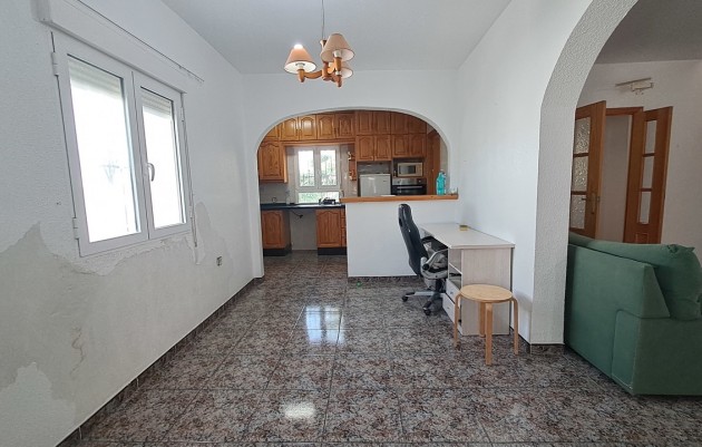 Resale - Villa - Villamartin