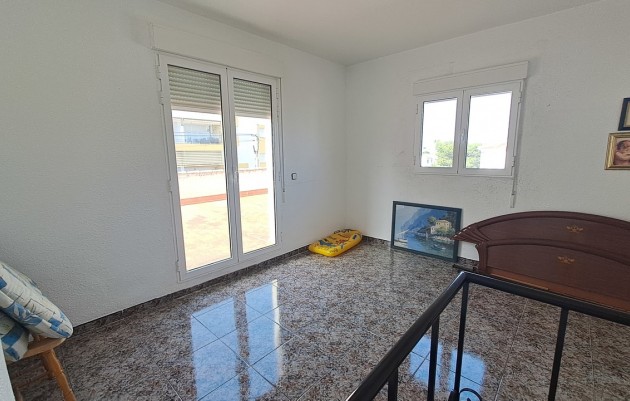 Resale - Villa - Villamartin