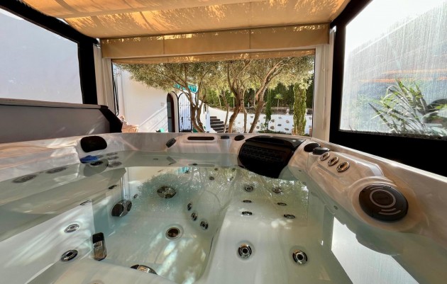 Revente - Villa - Villamartin