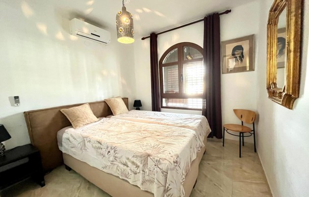 Revente - Villa - Villamartin