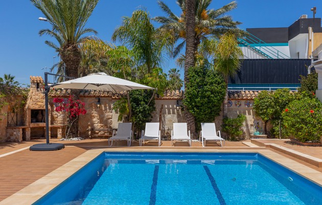 Herverkoop - Villa - Orihuela - Orihuela Costa