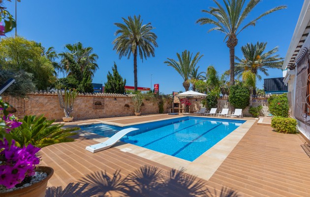 Herverkoop - Villa - Orihuela - Orihuela Costa