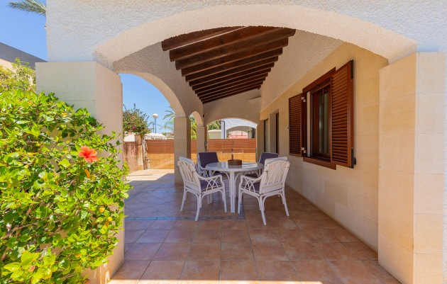 Herverkoop - Villa - Orihuela - Orihuela Costa