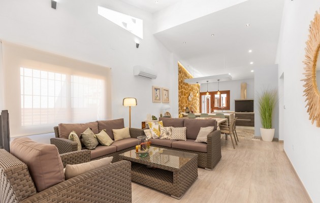 Herverkoop - Villa - Orihuela - Orihuela Costa