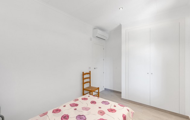 Herverkoop - Villa - Orihuela - Orihuela Costa