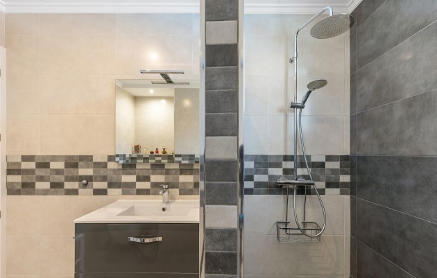 Herverkoop - Villa - Orihuela - Orihuela Costa