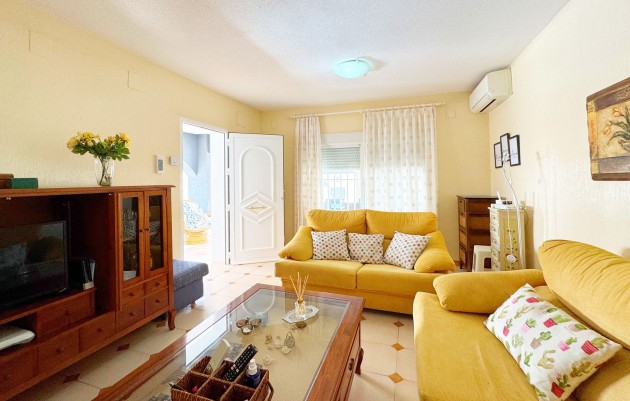 Resale - Villa - Torrevieja - Rocio del Mar