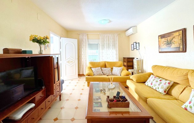 Resale - Villa - Torrevieja - Rocio del Mar
