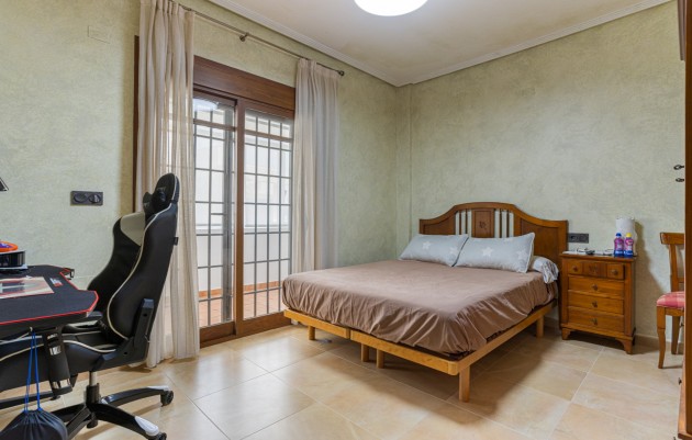 Herverkoop - Detached Villa - Los Montesinos - La herrada