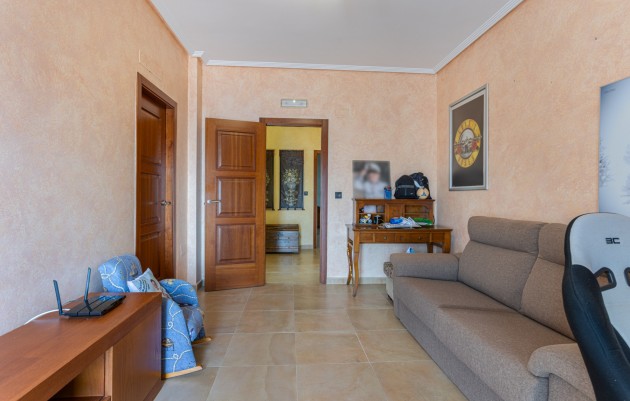 Herverkoop - Detached Villa - Los Montesinos - La herrada