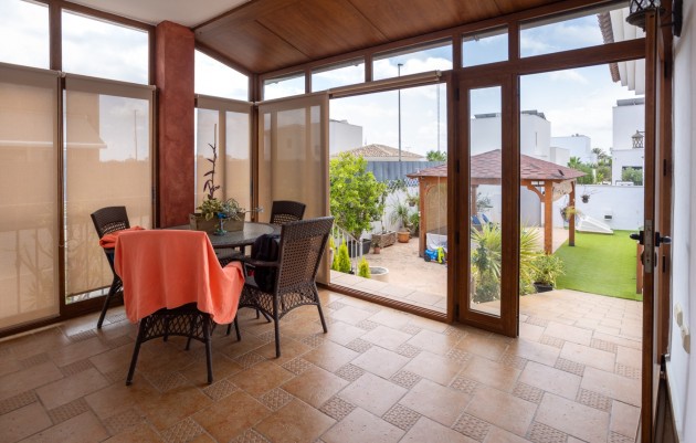 Herverkoop - Detached Villa - Los Montesinos - La herrada