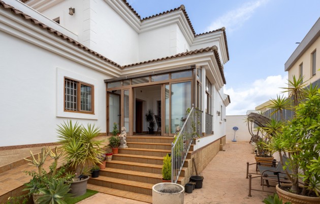 Herverkoop - Detached Villa - Los Montesinos - La herrada